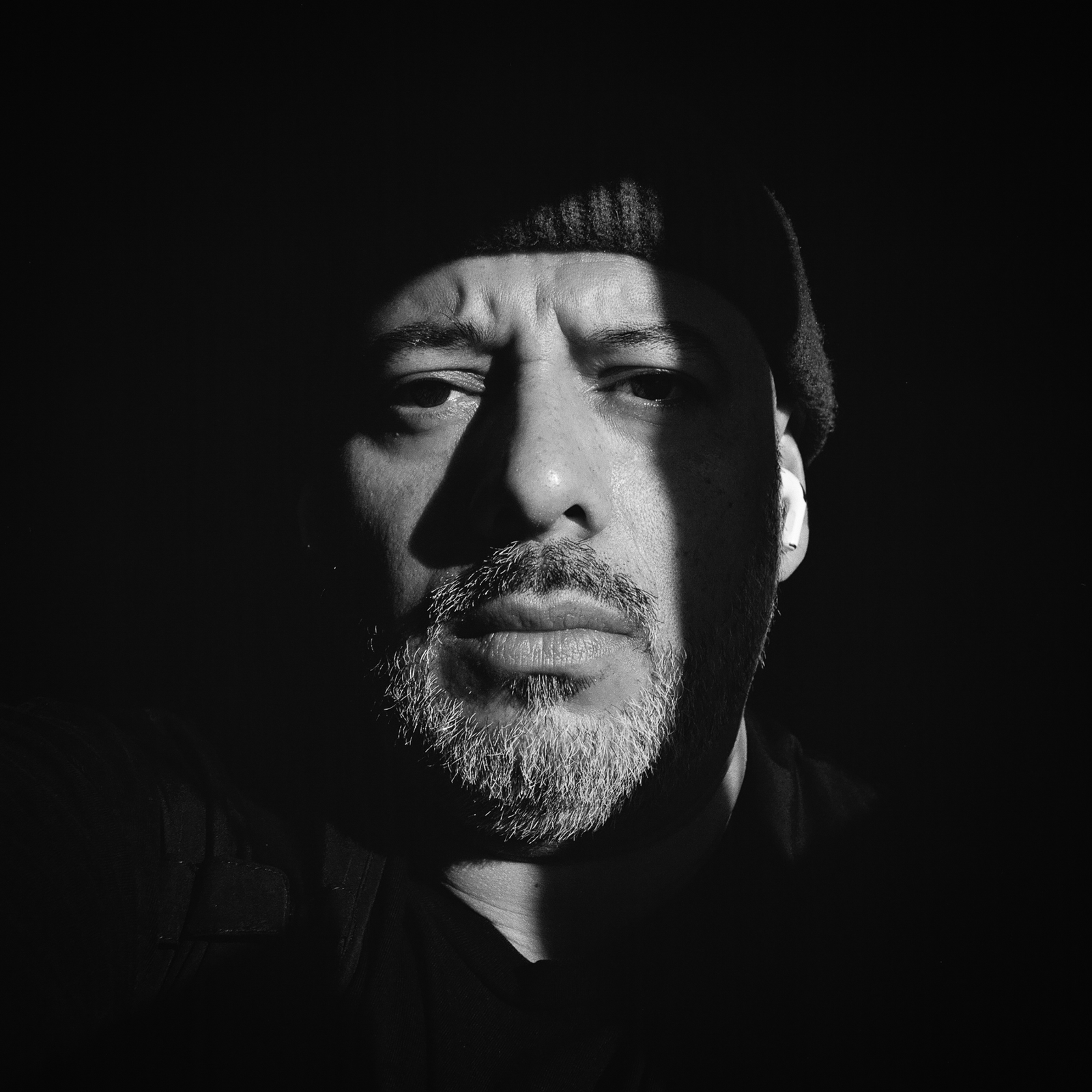 Harvey Castro · portrait